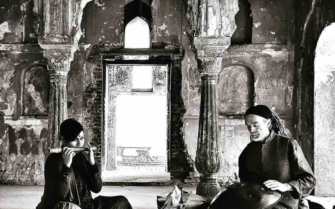 Tritha Sinha & Martin Dubois